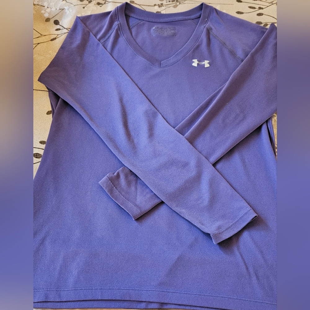 Women's Under Armour Top